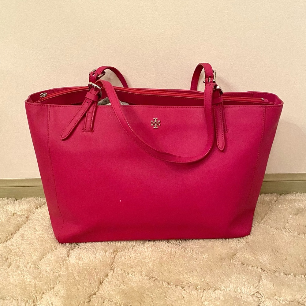 Tory Burch Emerson Large Hot Pink Saffiano Leather Buckle Tote